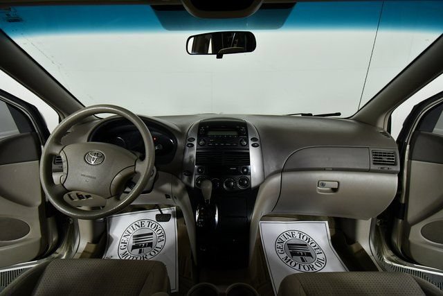 Used 2008 Toyota Sienna FWD image 19