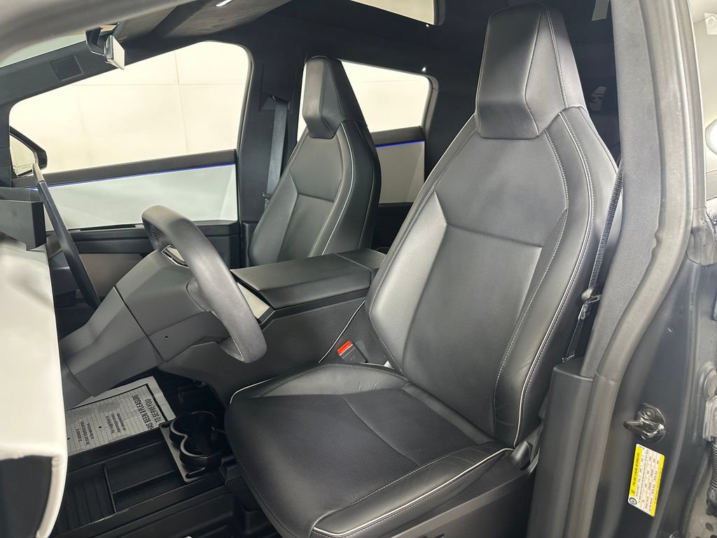 Used 2024 Tesla Cybertruck Cyberbeast AWD/4WD image 18