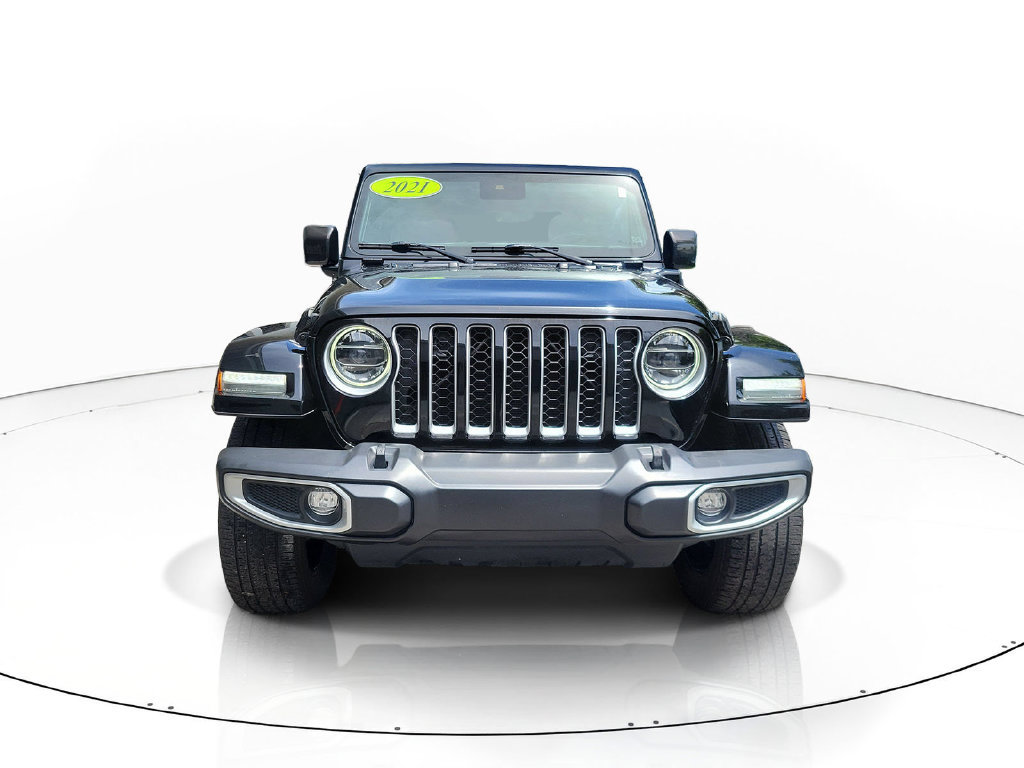 Used 2021 Jeep Wrangler Unlimited Sahara w/ Cold Weather Group AWD/4WD image 2