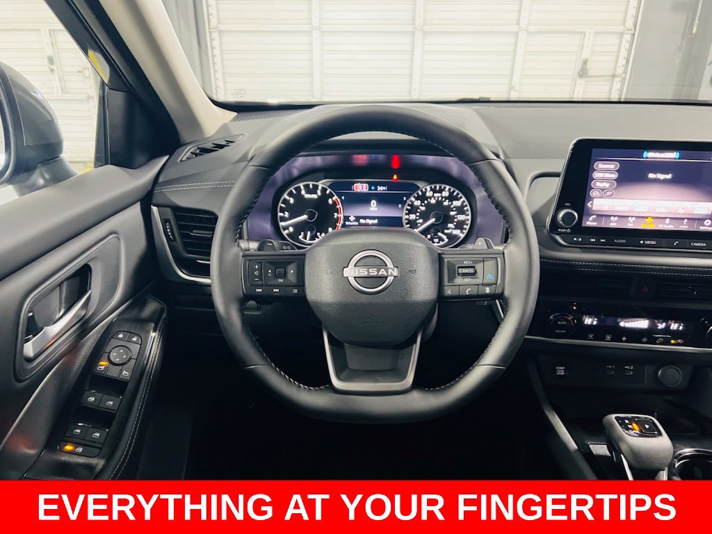 New 2026 Nissan Rogue SV FWD image 5