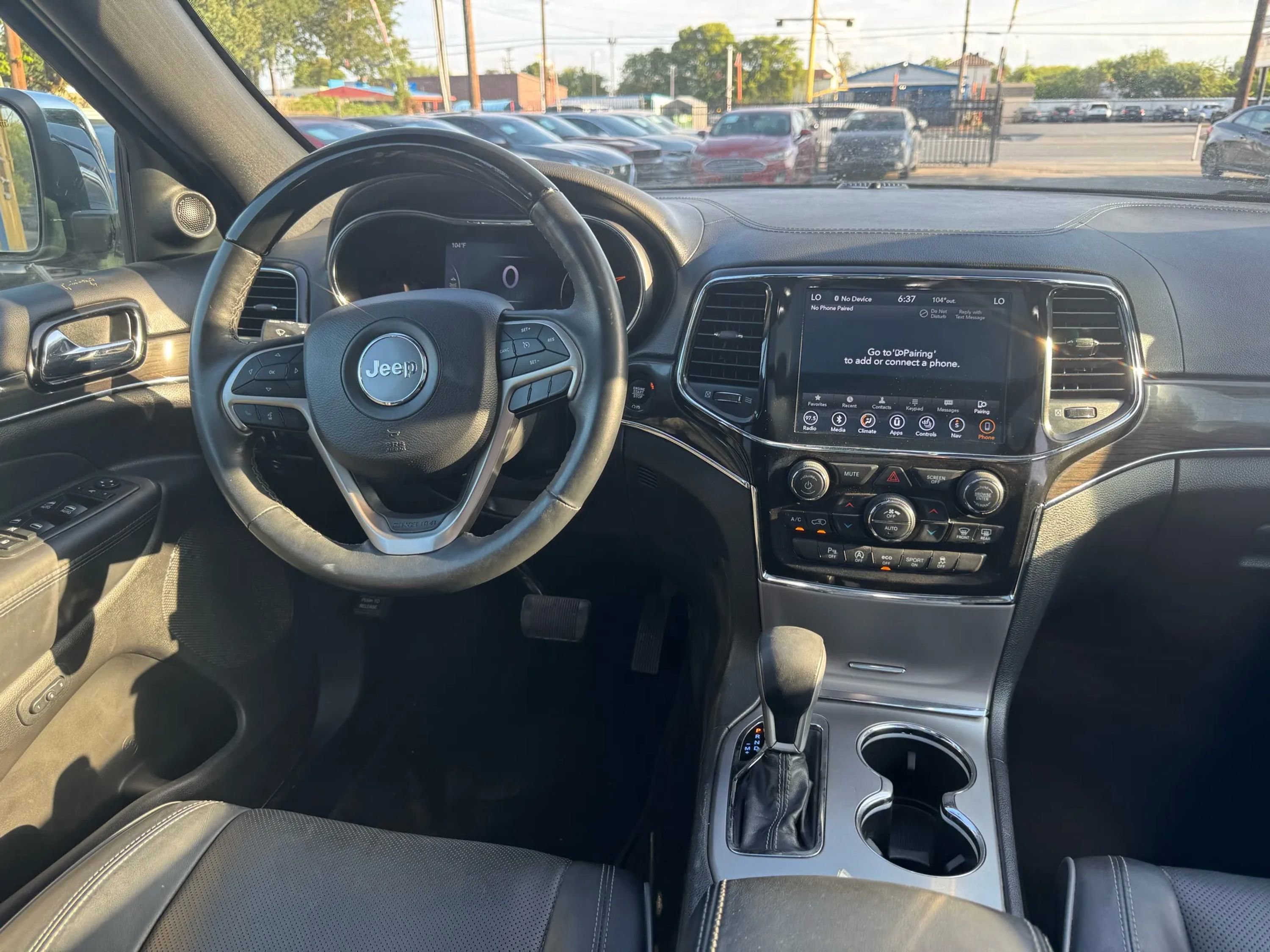 Used 2019 Jeep Grand Cherokee Overland image 15