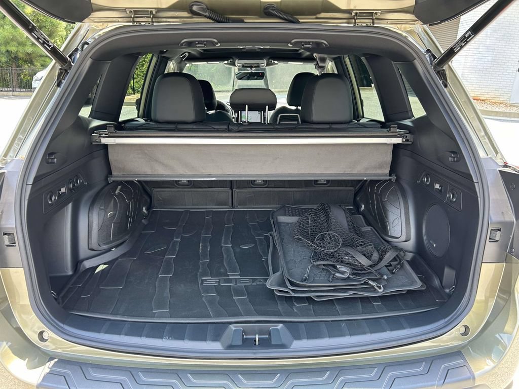 Used 2023 Subaru Forester Wilderness w/ Wilderness Package AWD/4WD image 10