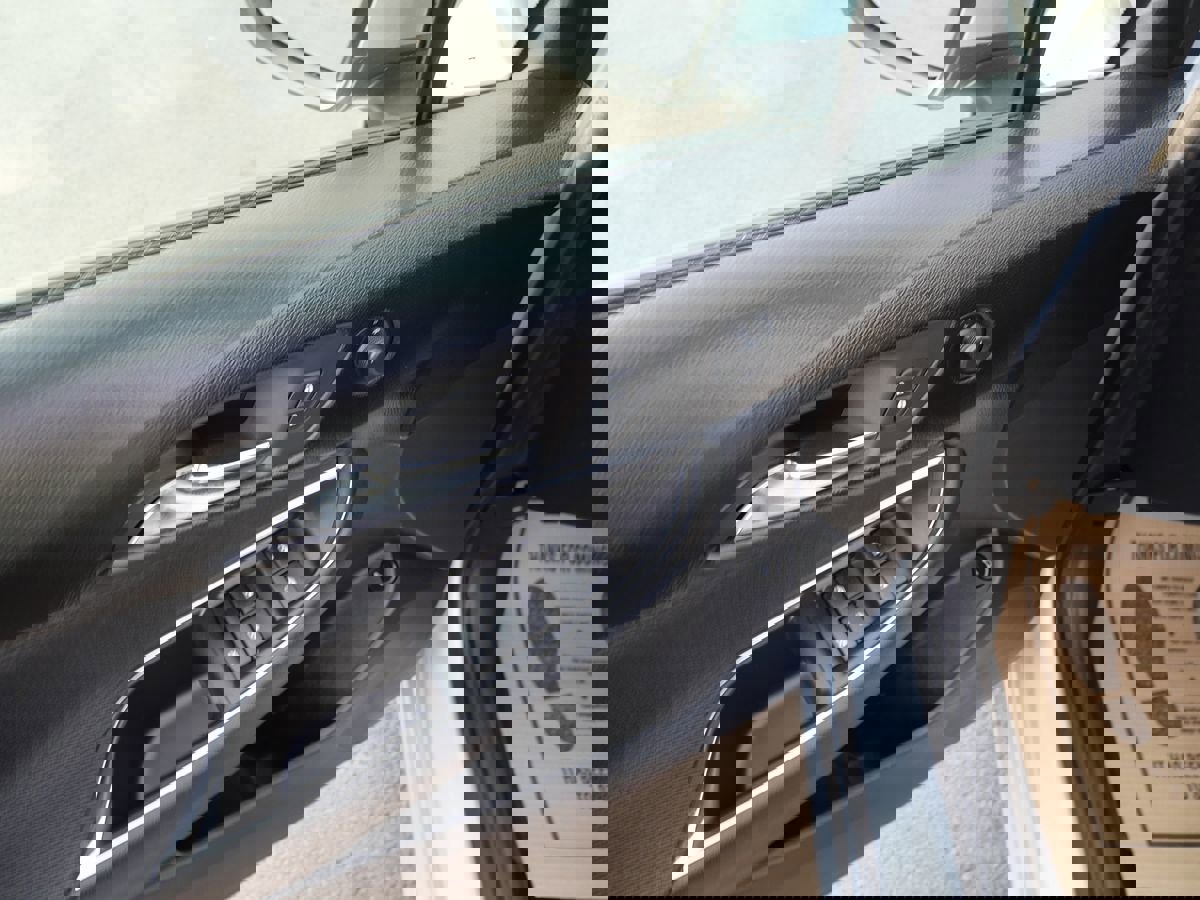 Used 2017 Chevrolet Cruze LS image 16