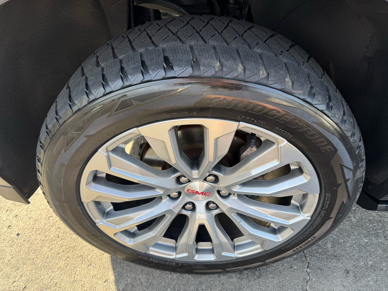 Used 2021 GMC Yukon Denali w/ Denali Ultimate Package image 27