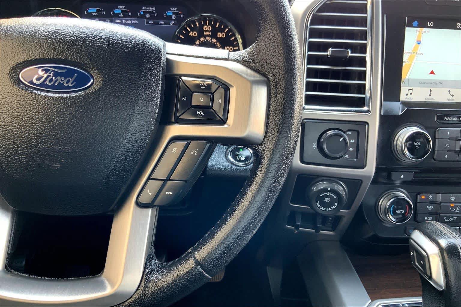 Used 2016 Ford F150 Platinum w/ Equipment Group 701A Luxury AWD/4WD image 25
