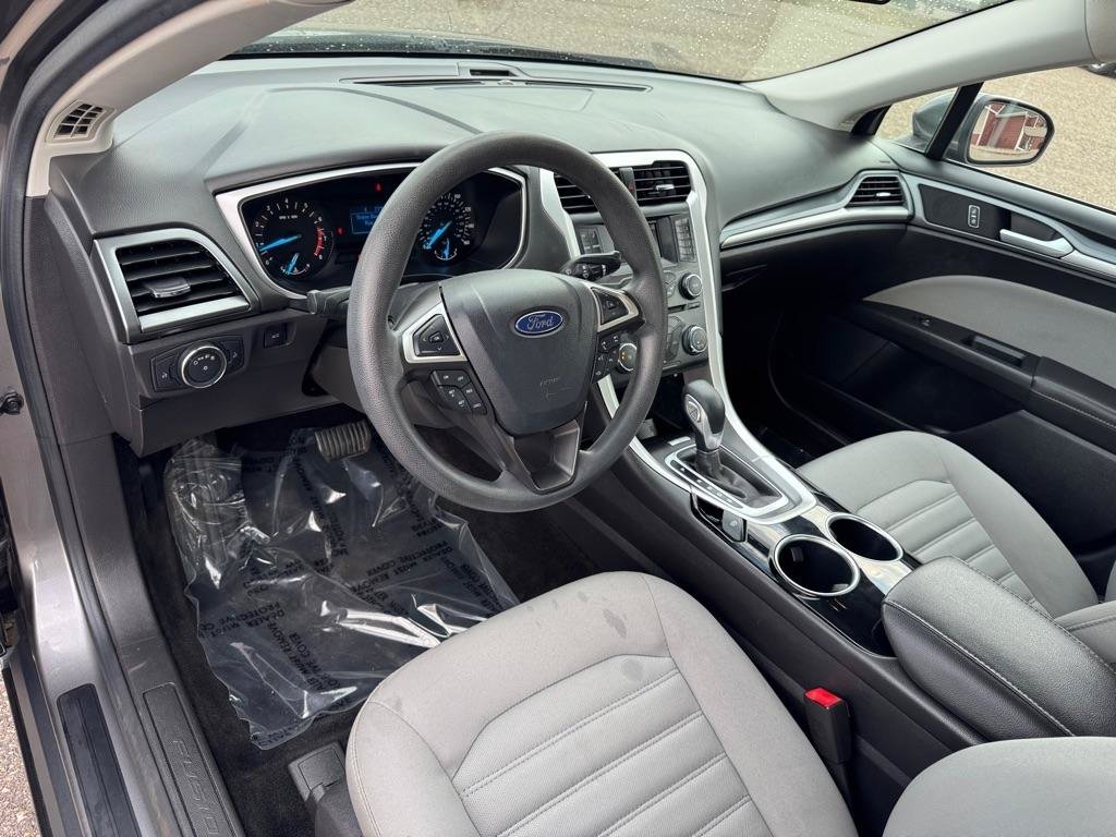 Used 2013 Ford Fusion S FWD image 15