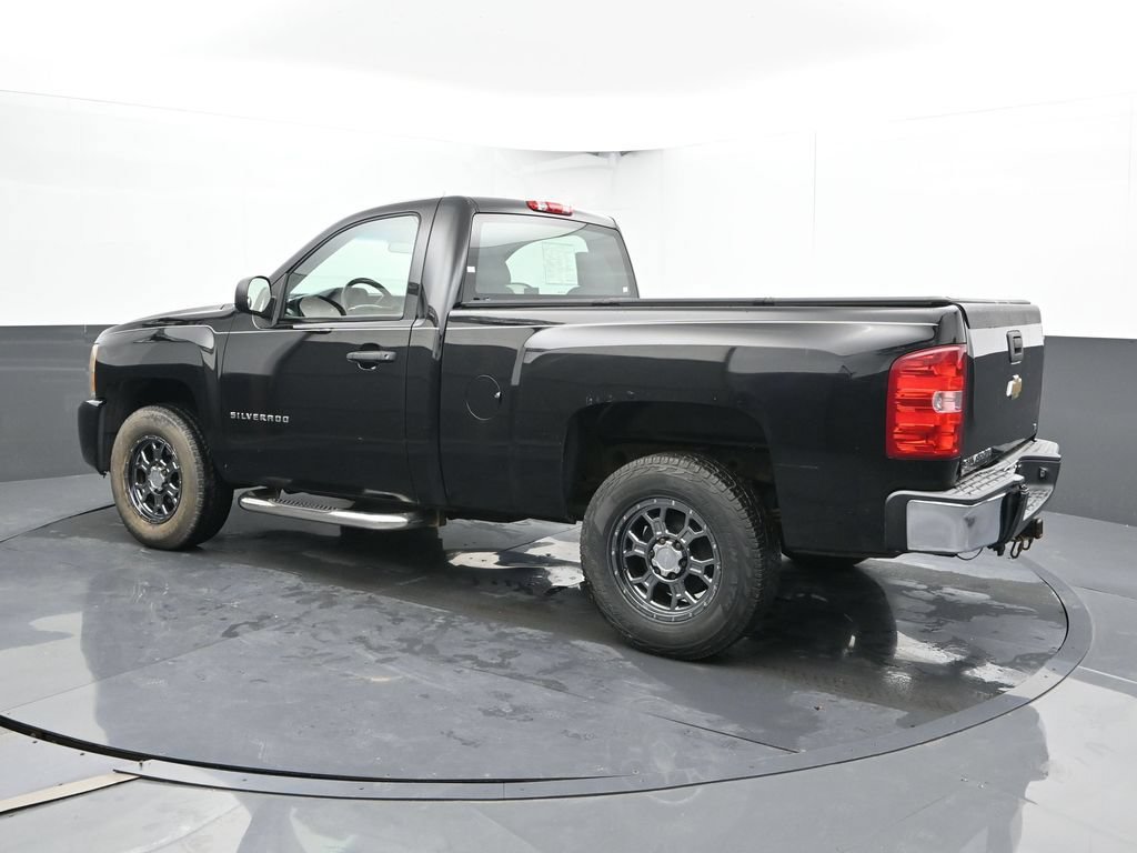 Used 2011 Chevrolet Silverado 1500 W/T w/ LS Package RWD image 9