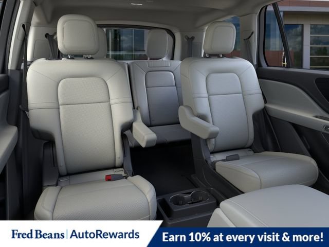 New 2026 Lincoln Aviator AWD image 16