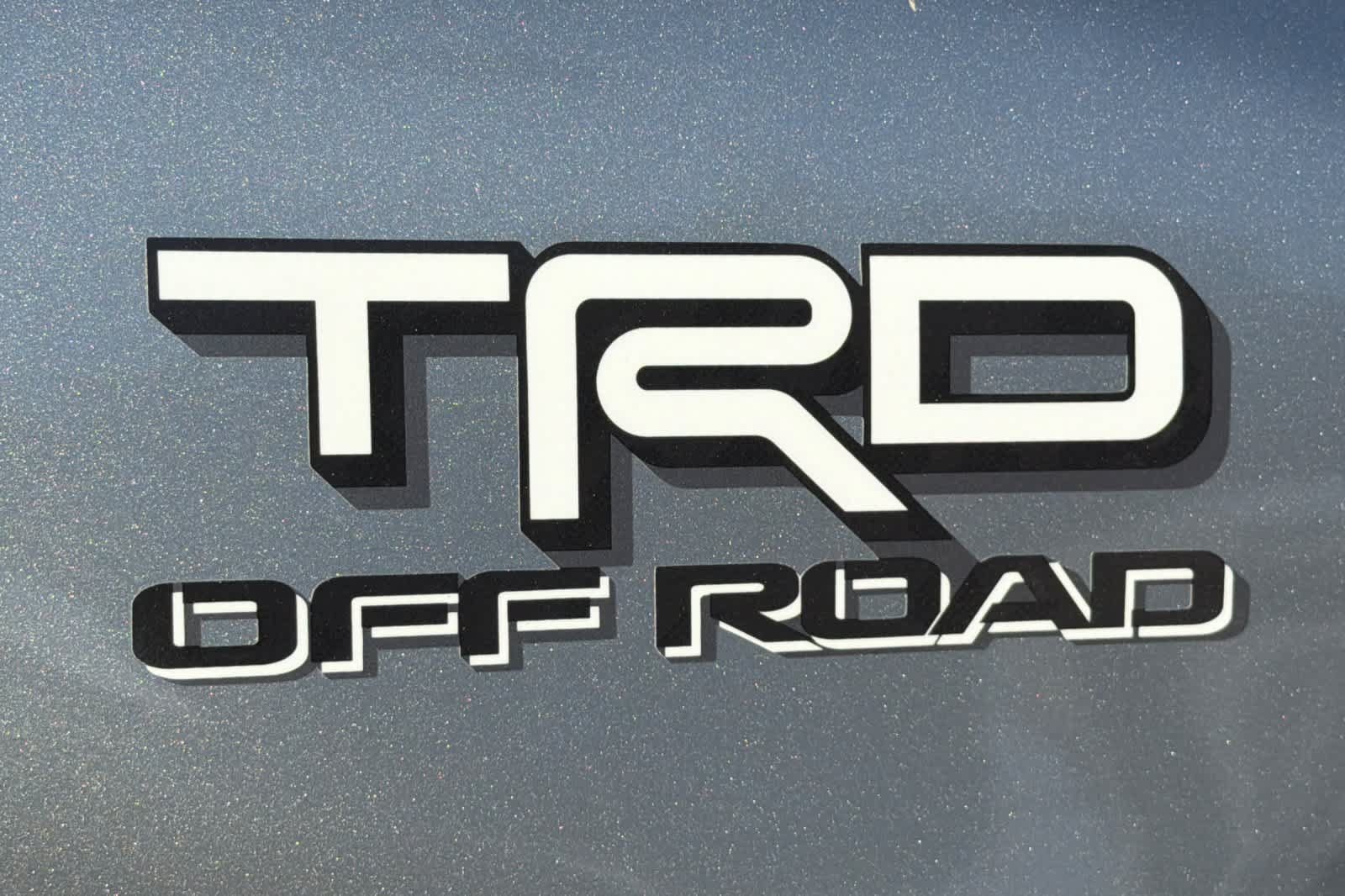 Used 2025 Toyota Tacoma TRD Off-Road AWD/4WD image 11