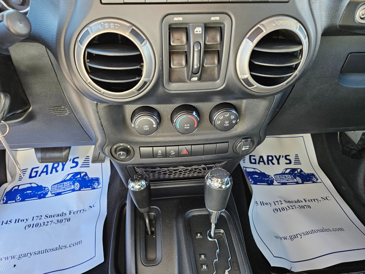 Used 2012 Jeep Wrangler Unlimited Sport image 21