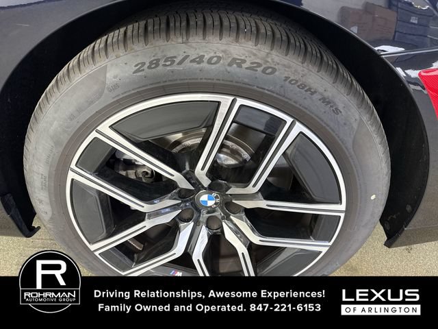 Used 2026 BMW 760i xDrive AWD/4WD image 5