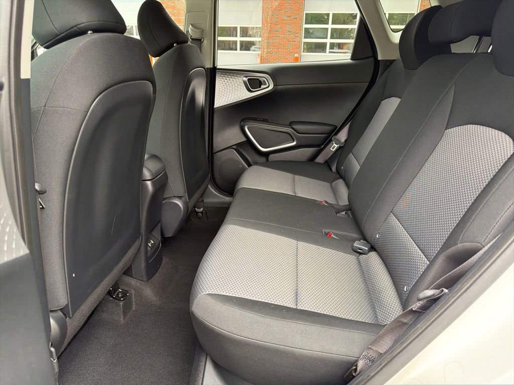 Certified 2023 Kia Soul S FWD image 24