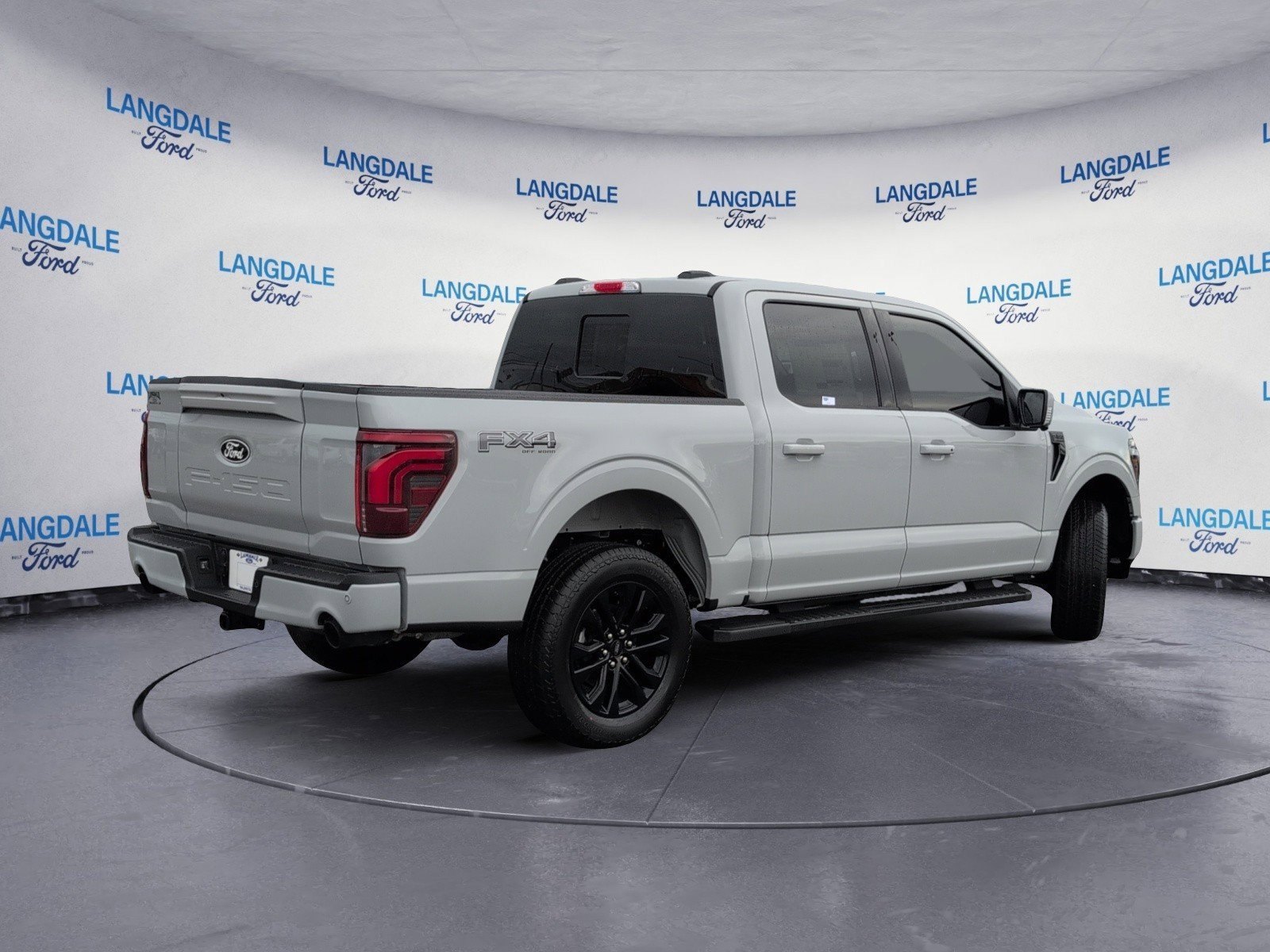 New 2026 Ford F150 Lariat w/ Equipment Group 501A Mid image 4