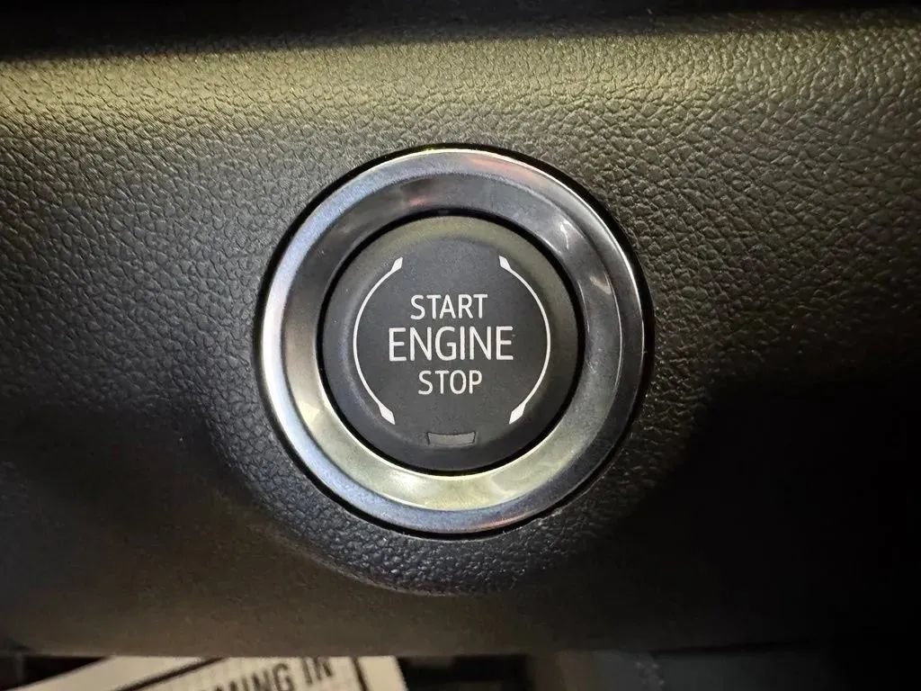 New 2027 GMC Terrain AT4 w/ Technology Package II AWD/4WD image 25
