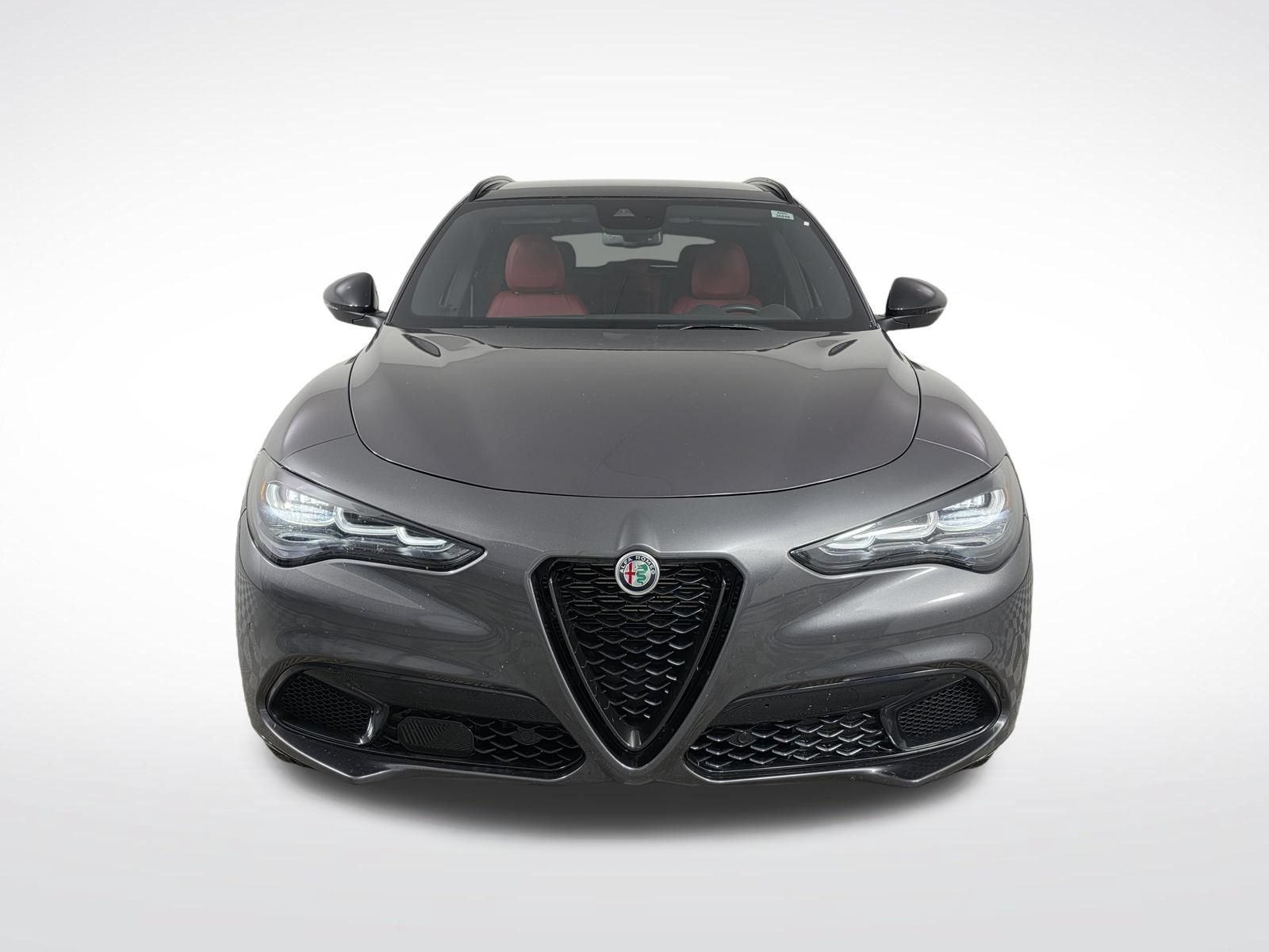 Used 2024 Alfa Romeo Stelvio Veloce AWD/4WD image 2