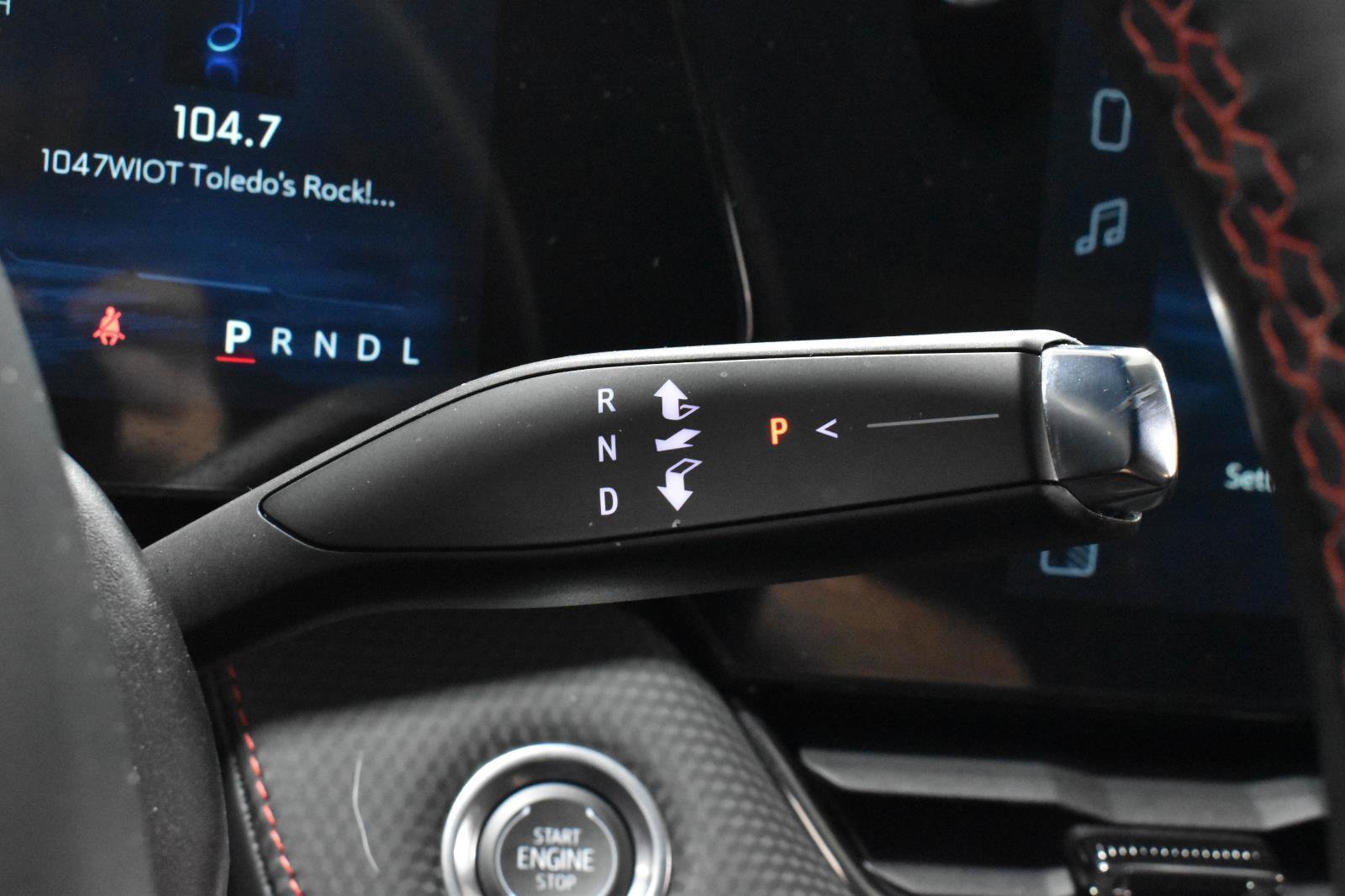 Used 2025 Chevrolet Equinox RS image 13