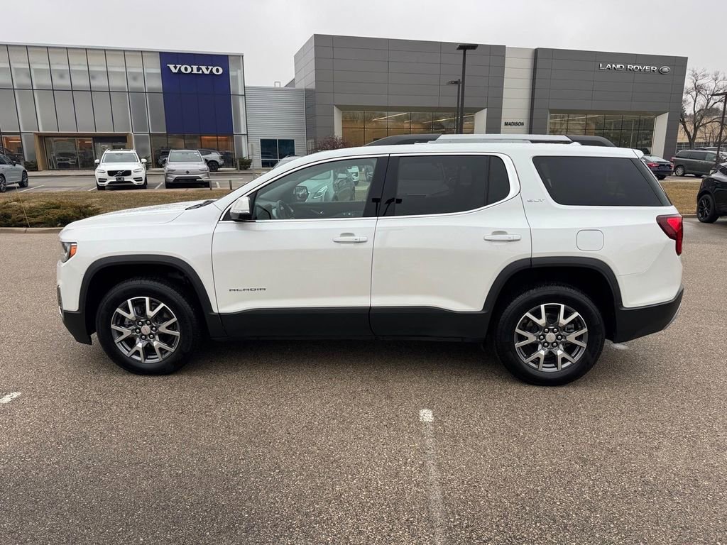 Used 2022 GMC Acadia SLT w/ Technology Package image 2