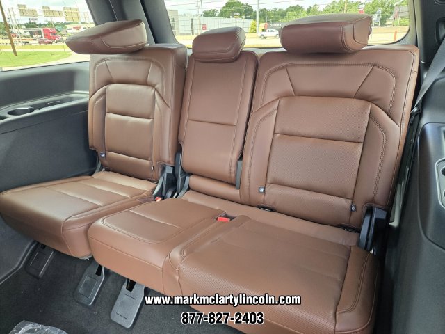 New 2026 Lincoln Navigator Reserve AWD/4WD image 11