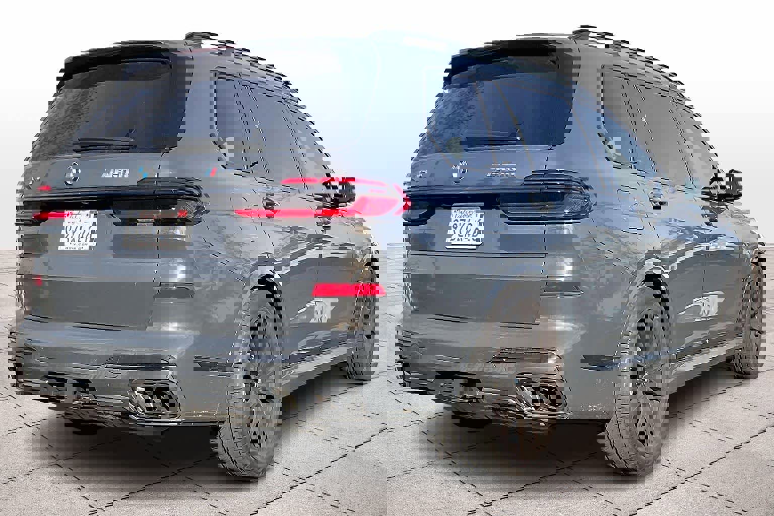 Used 2025 BMW X7 M60i image 15