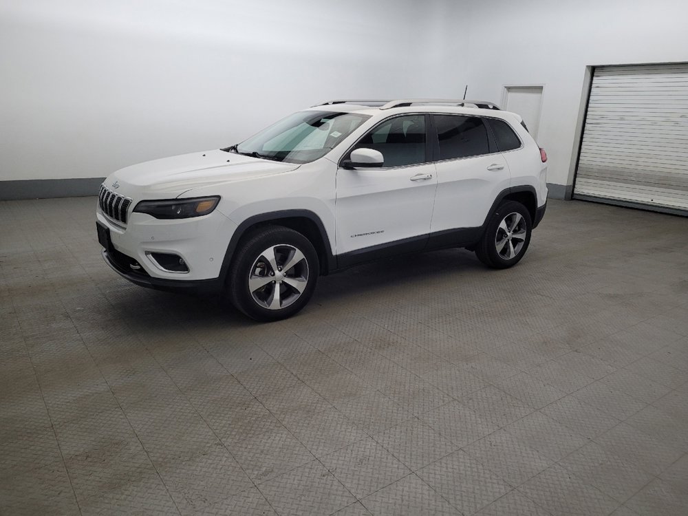 Used 2021 Jeep Cherokee Limited w/ Elite Package AWD/4WD image 2
