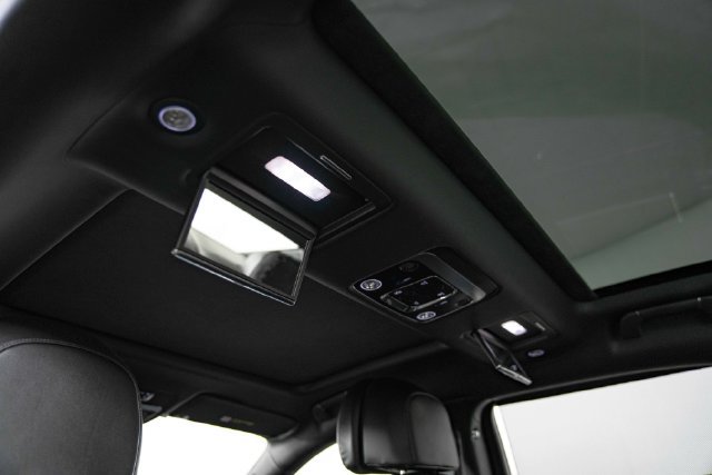 Used 2020 Bentley Flying Spur W12 AWD/4WD image 19