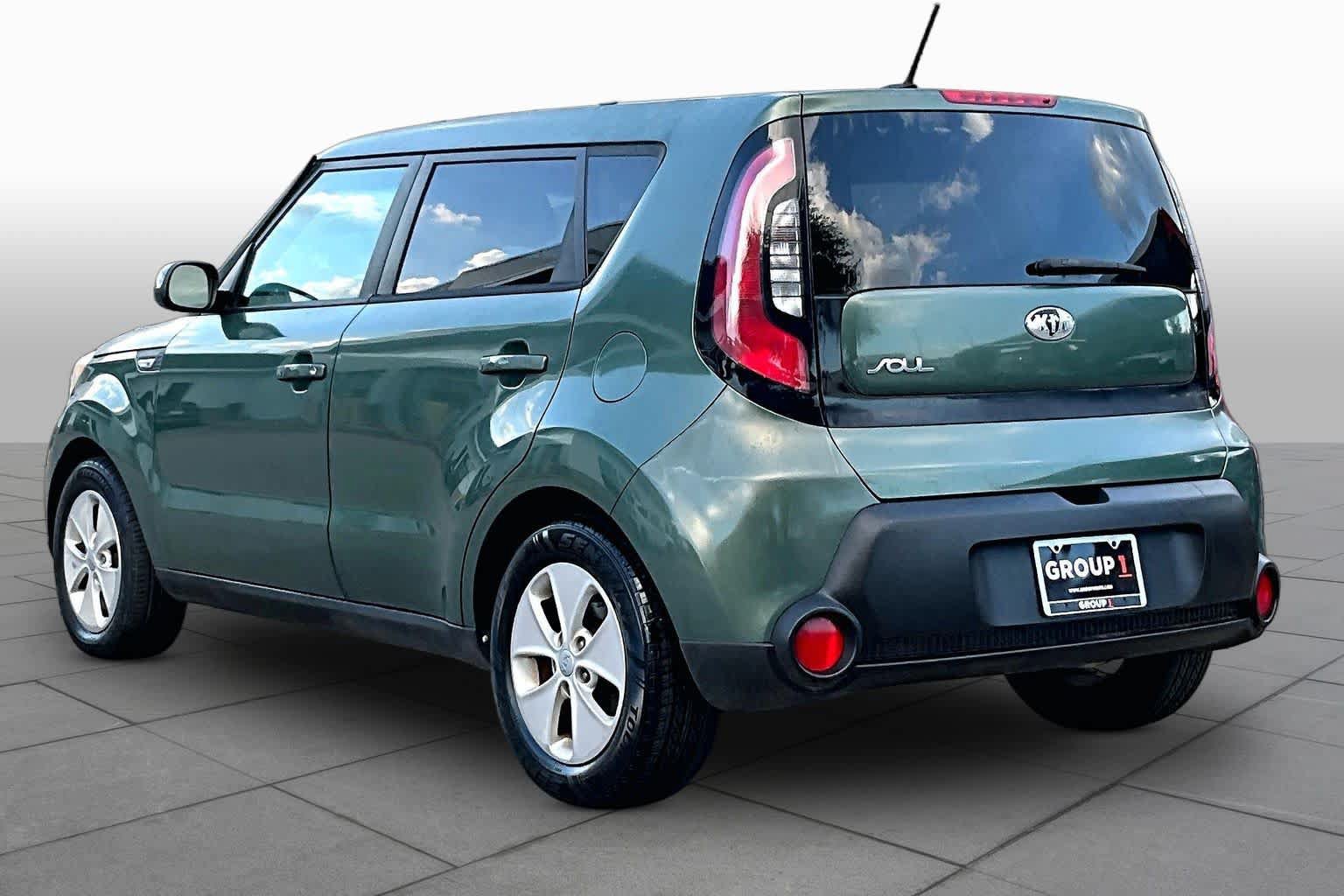 Used 2014 Kia Soul FWD image 11