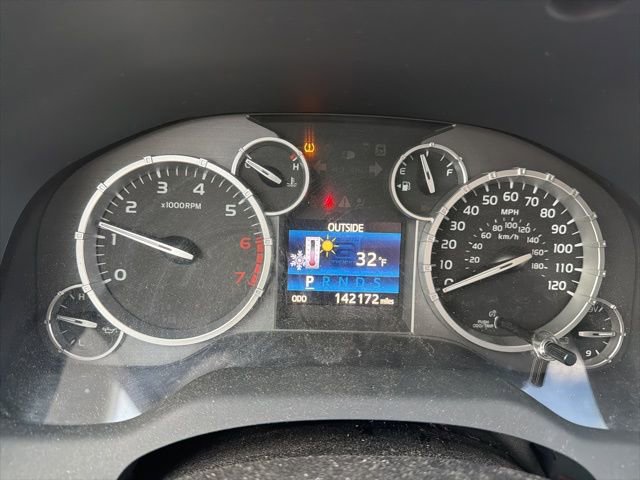 Used 2014 Toyota Tundra Limited w/ Limited Premium Package image 16