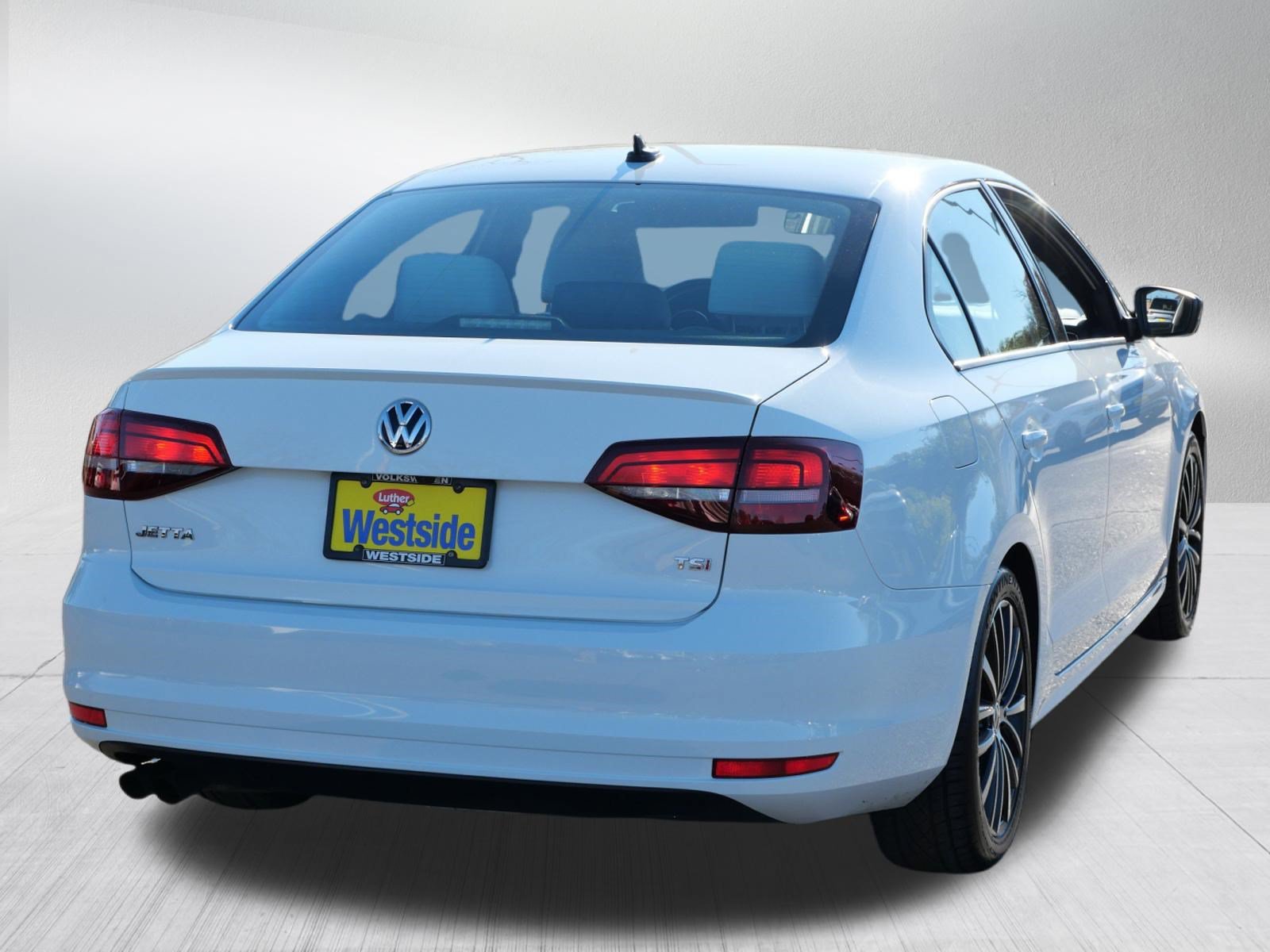 Used 2016 Volkswagen Jetta Sport FWD image 6