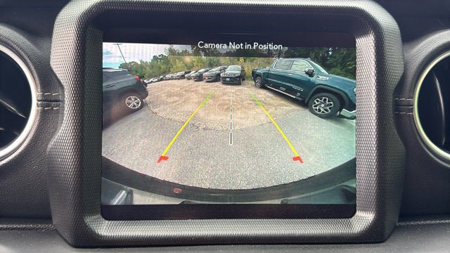 Certified 2022 Jeep Wrangler Unlimited Sahara w/ Cold Weather Group AWD/4WD image 19