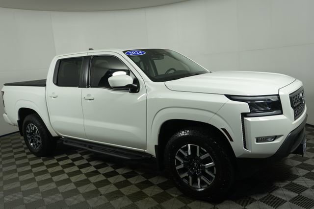 Used 2024 Nissan Frontier SL image 1