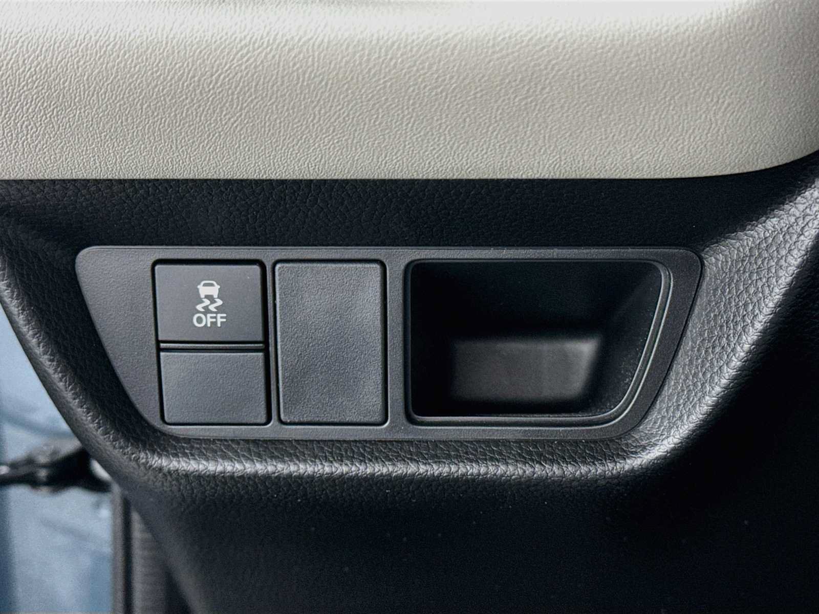 Certified 2024 Honda HR-V EX-L image 10