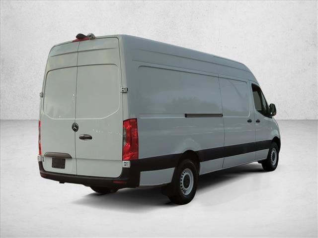 Used 2020 Mercedes-Benz Sprinter 2500 image 5