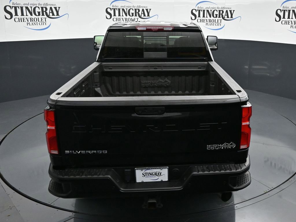 Used 2024 Chevrolet Silverado 2500 High Country w/ High Country Premium Package image 10