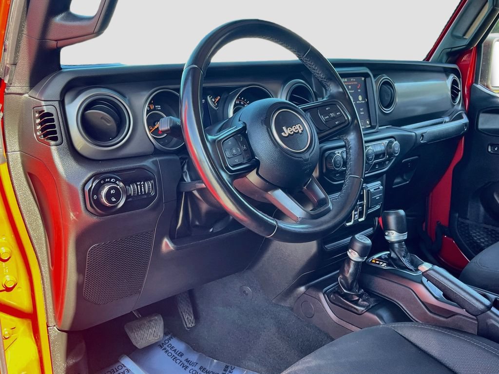 Used 2022 Jeep Gladiator Sport AWD/4WD image 9