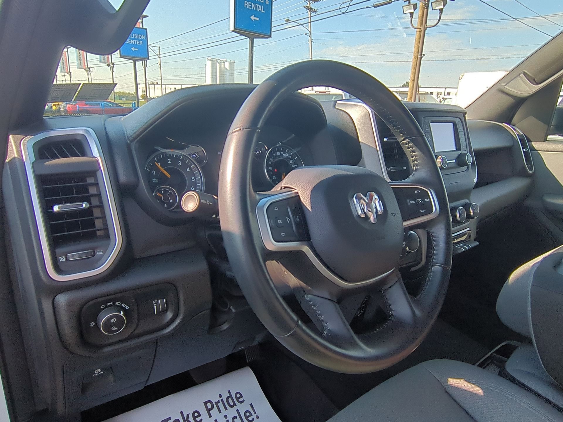 Used 2022 RAM 1500 Big Horn image 10