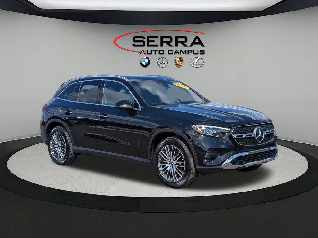 Certified 2026 Mercedes-Benz GLC 300 4MATIC image 1