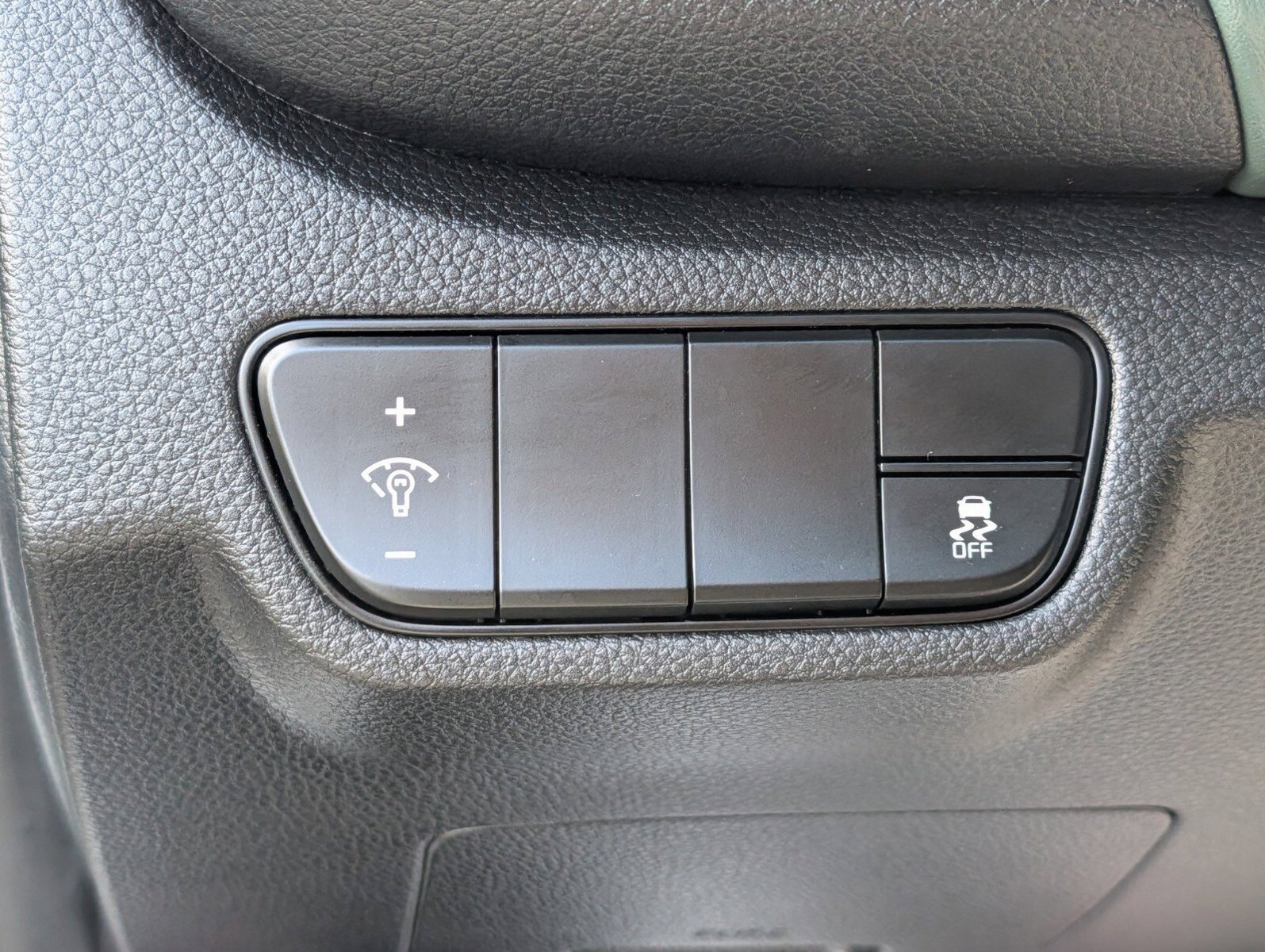 Used 2024 Kia Seltos SX AWD/4WD image 11