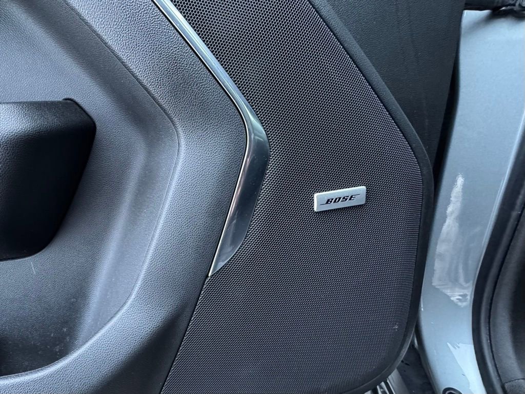 Used 2023 GMC Yukon SLT image 14