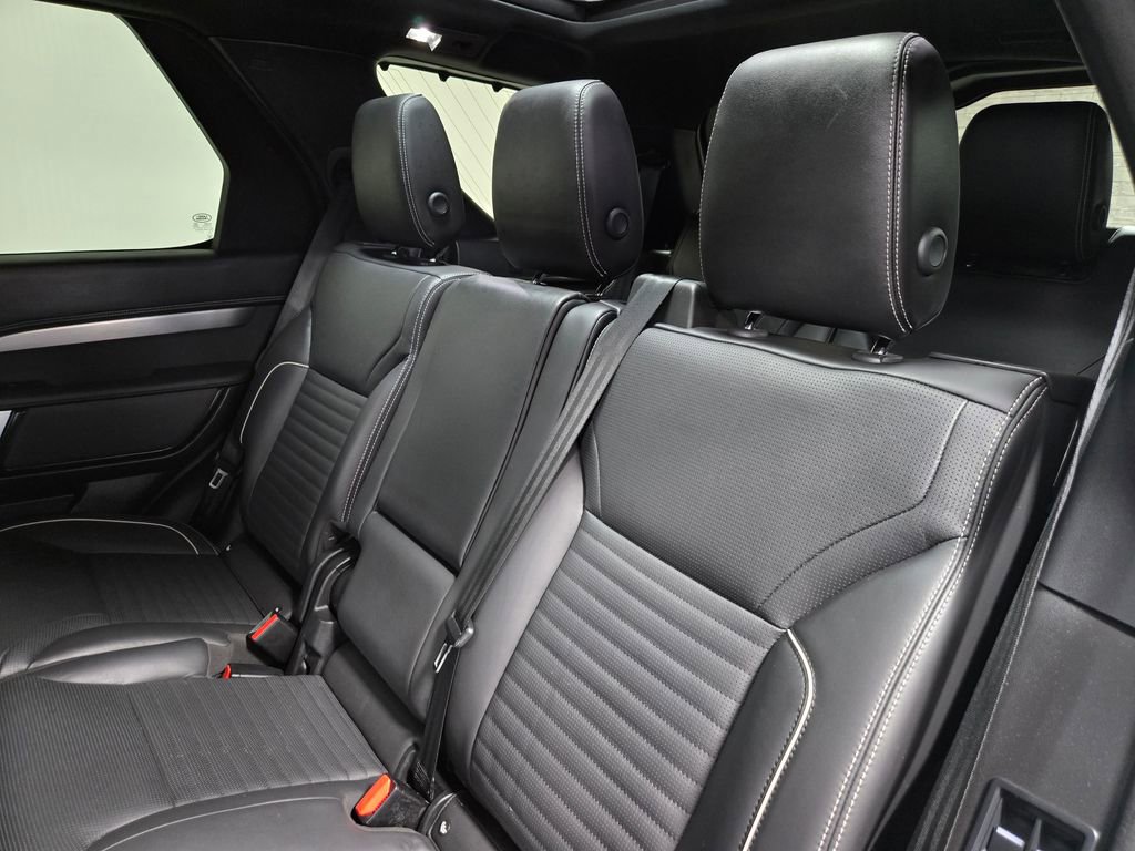 Used 2023 Land Rover Discovery S R-Dynamic AWD/4WD image 31