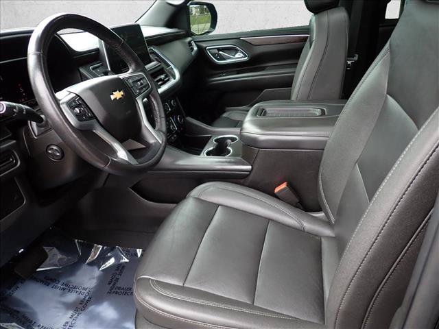 Used 2023 Chevrolet Tahoe LT w/ Luxury Package AWD/4WD image 13