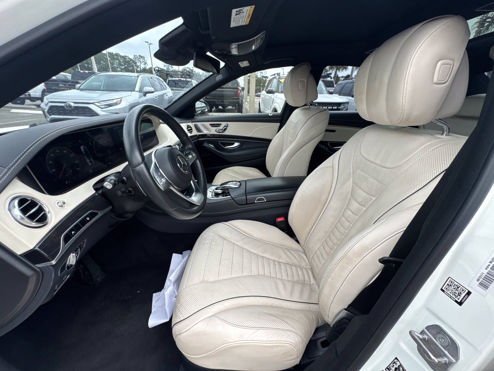 Used 2020 Mercedes-Benz S 560 Sedan image 14