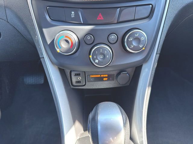 Used 2018 Chevrolet Trax LT w/ Driver Confidence Package AWD/4WD image 17