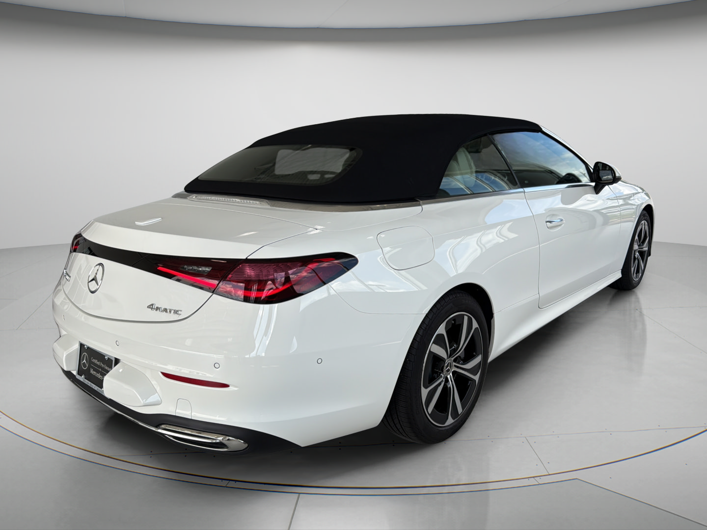 Certified 2026 Mercedes-Benz CLE 300 4MATIC Cabriolet image 8