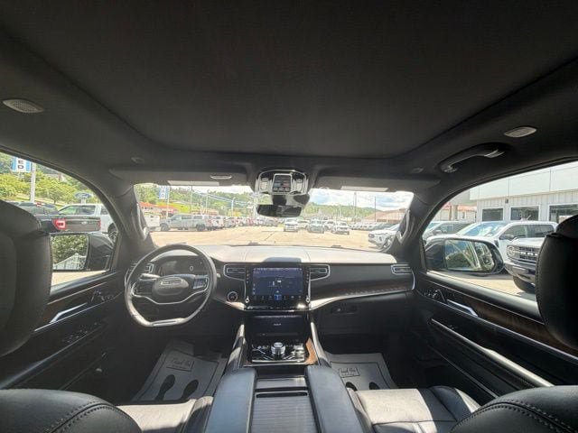 Used 2024 Jeep Grand Wagoneer L 4WD image 32