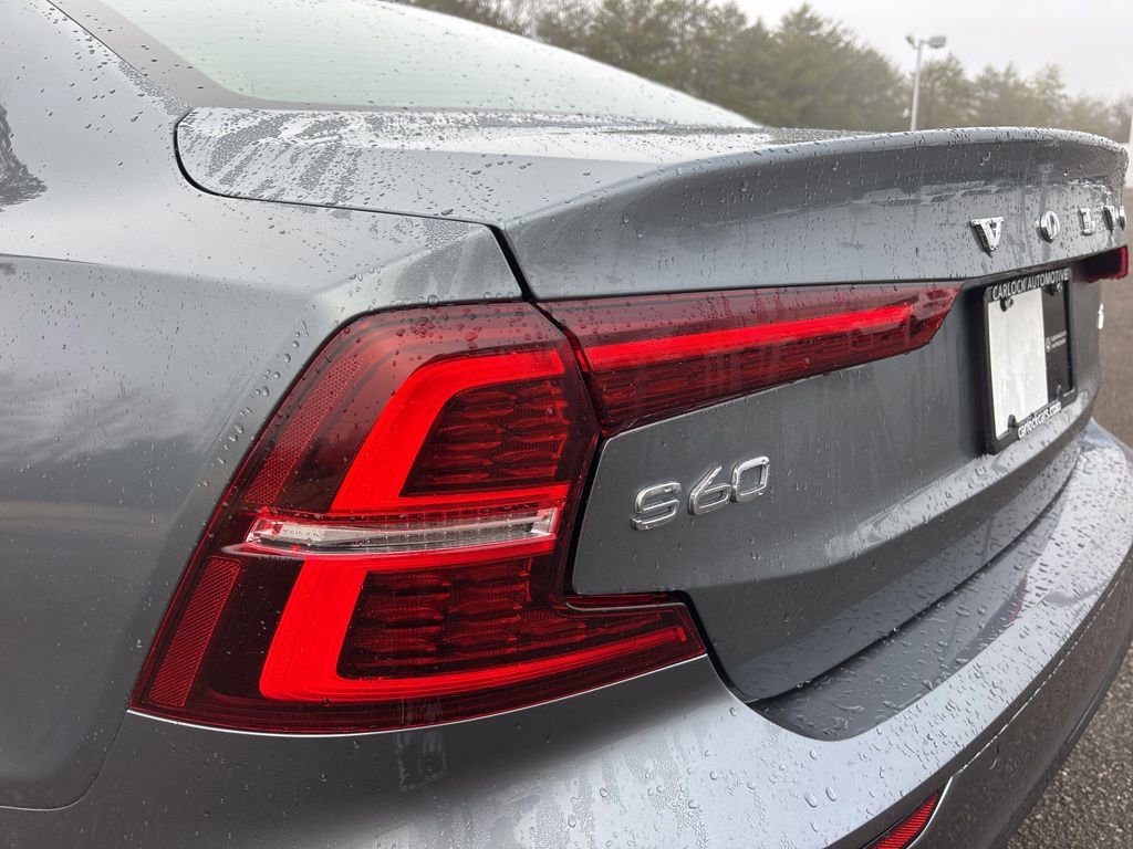 Used 2019 Volvo S60 T6 Inscription image 12