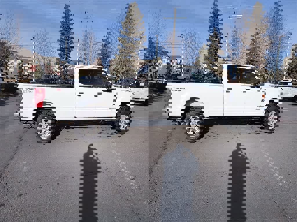 Used 2022 Ford F350 XLT w/ XLT Value Package image 7