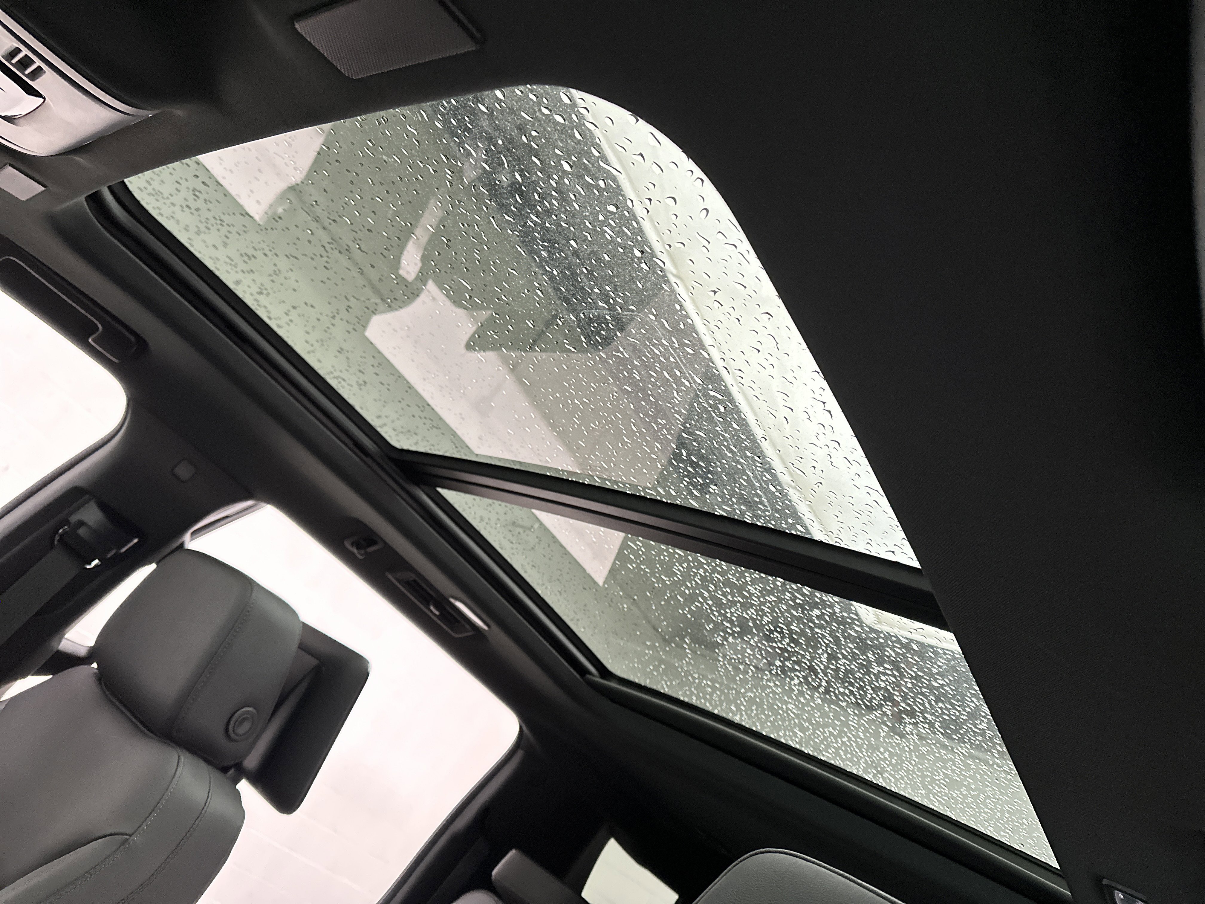 New 2026 Chevrolet Suburban Z71 w/ Z71 Off-Road Package image 24