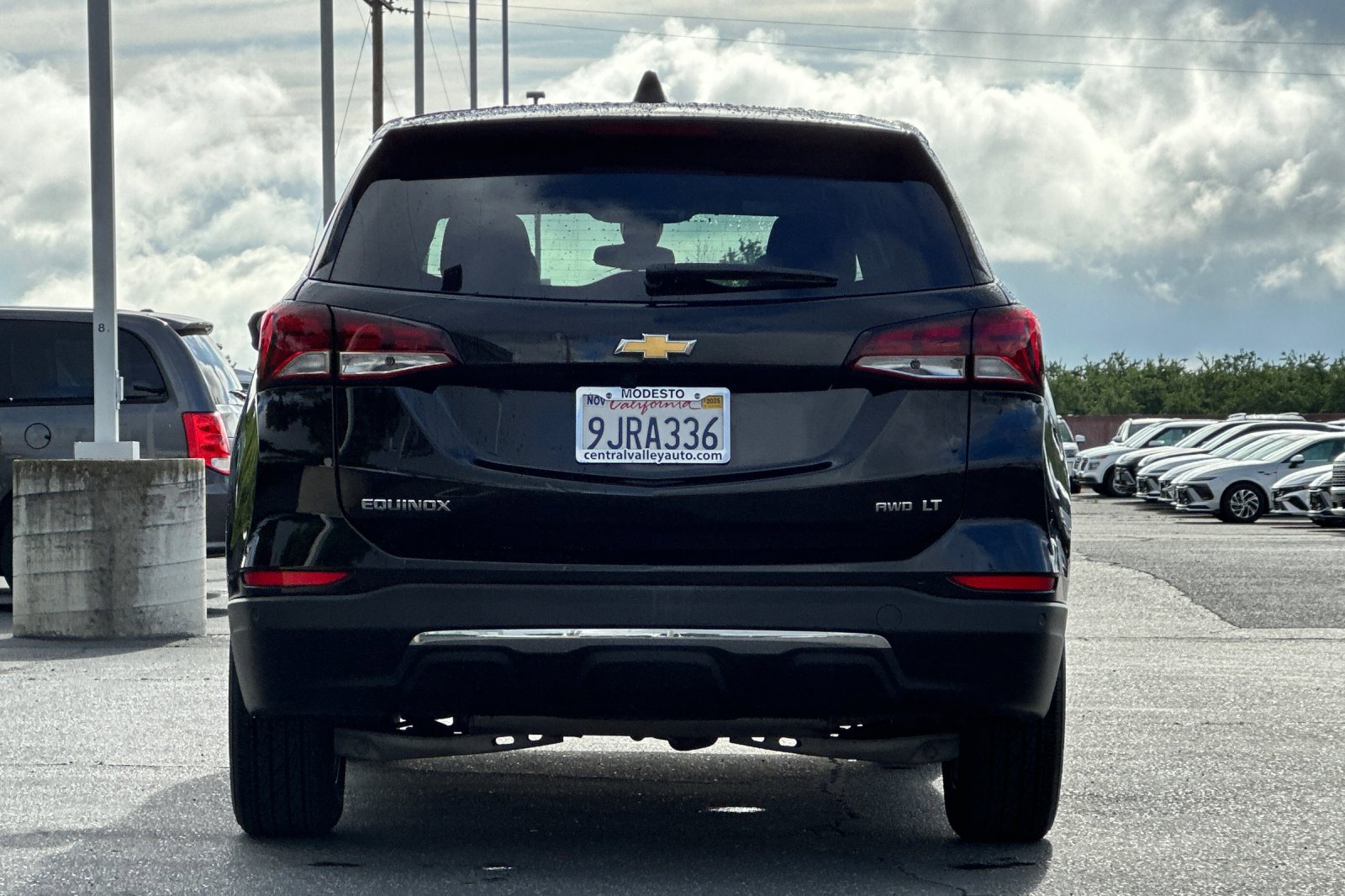 Used 2023 Chevrolet Equinox LT w/ Driver Convenience Package AWD/4WD image 5