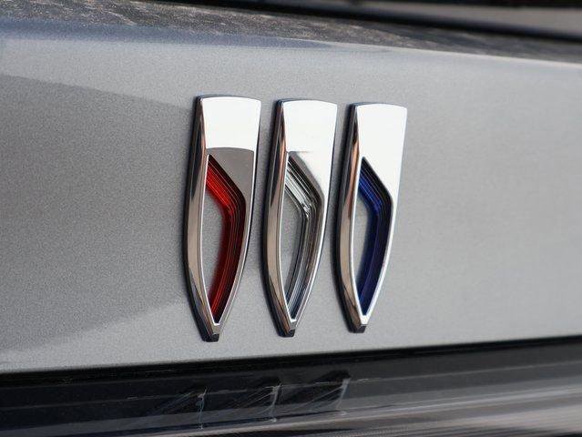 New 2026 Buick Enclave Avenir w/ Super Cruise Package image 17