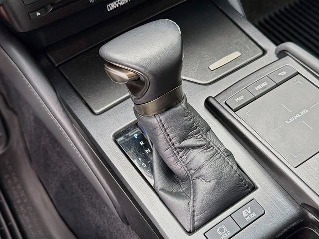Used 2022 Lexus ES 300h w/ Accessory Package 2 FWD image 17